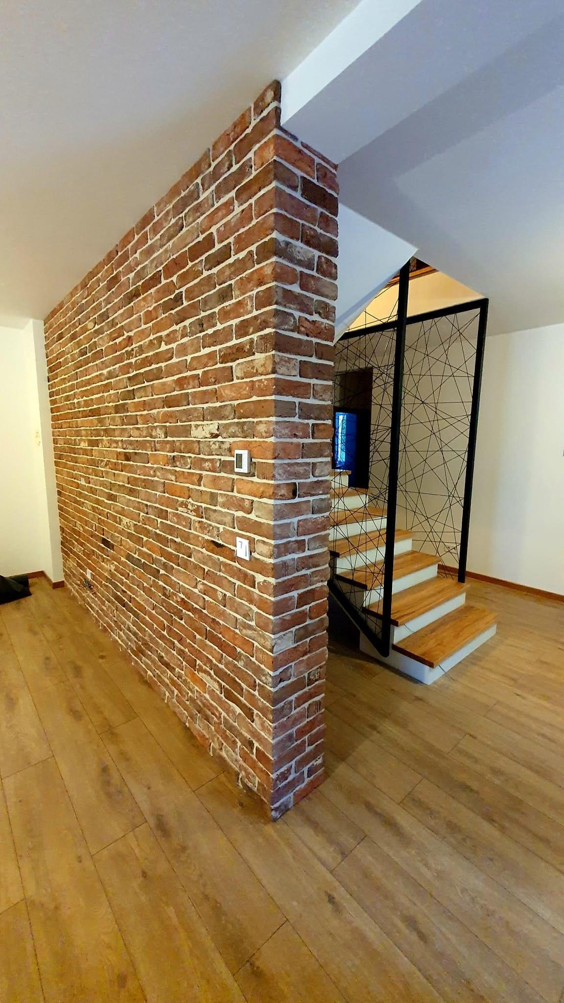 gallery grid image